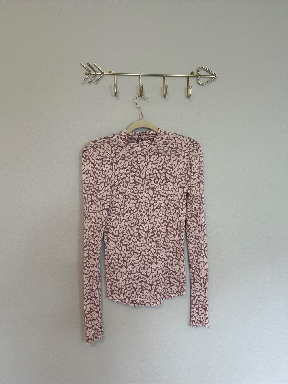Free People Women’s Small Pink Leopard Print Mock Neck Long Sleeve Top